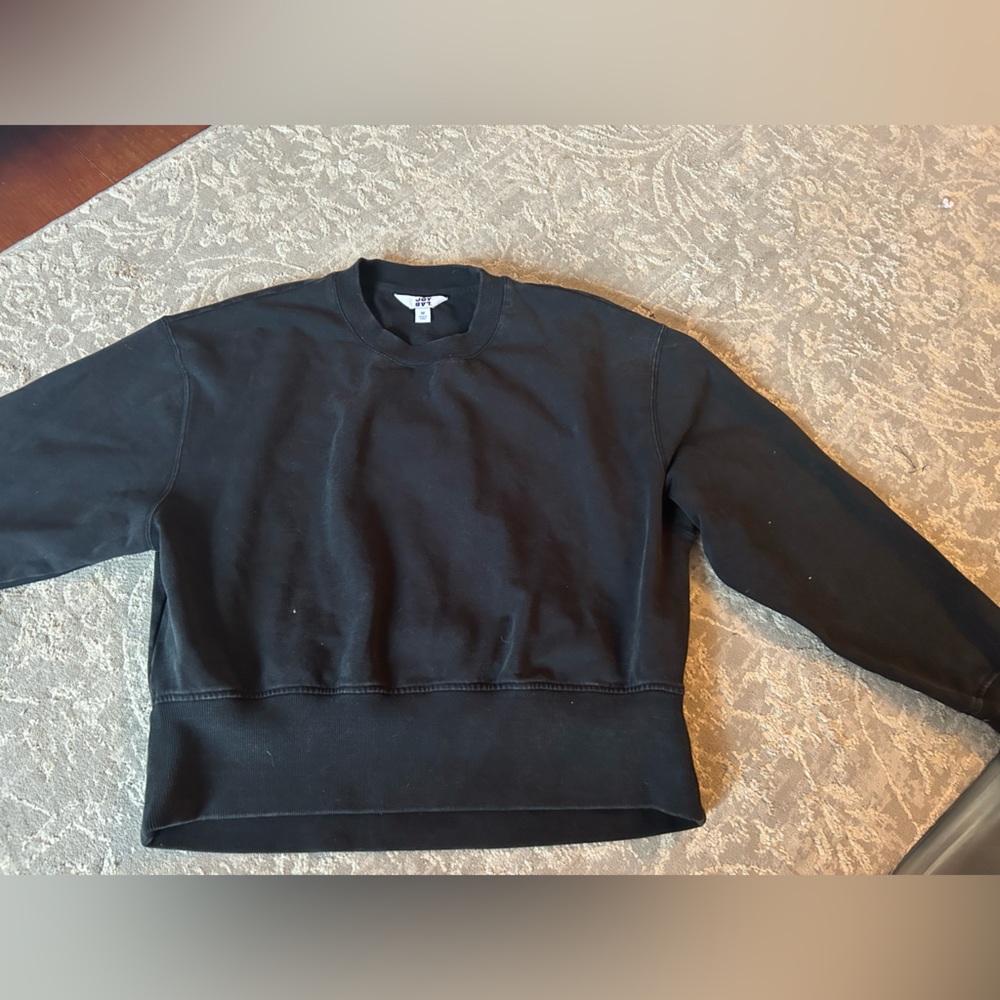 Black Crewneck